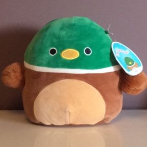 Squishmallow Avery Duck 8” NWT